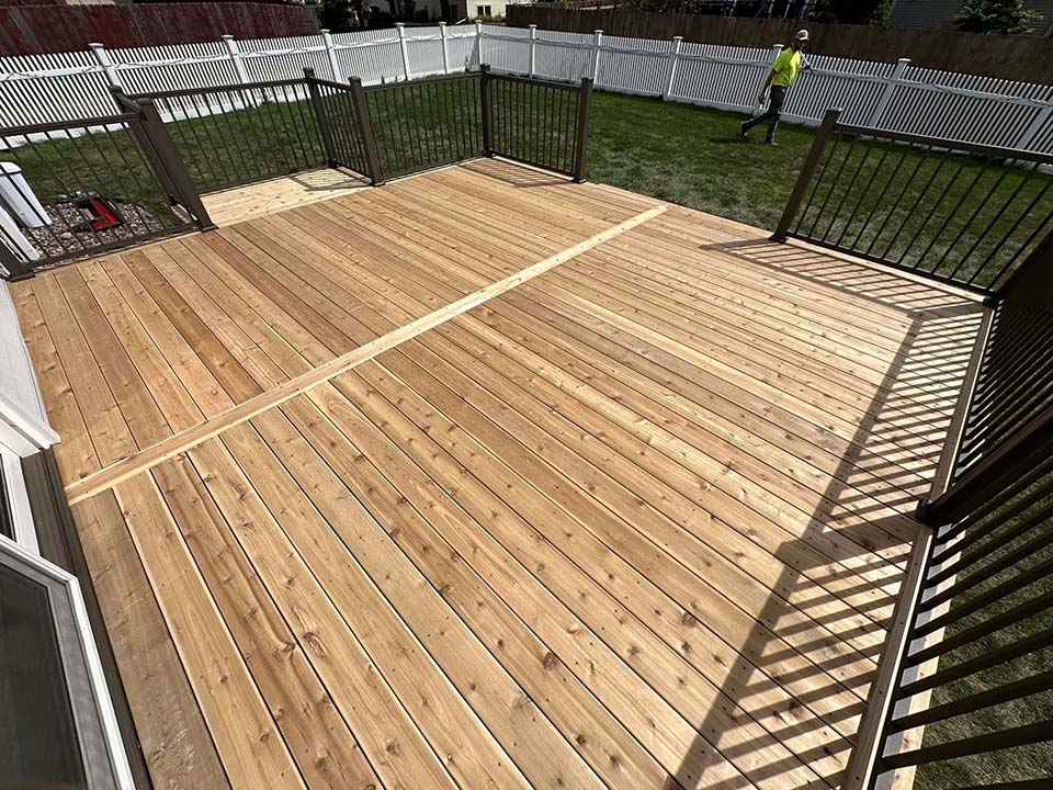 sun-prairie-deck-3